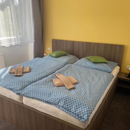 Penzion Teplanka Povazska Bystrica Exterior foto